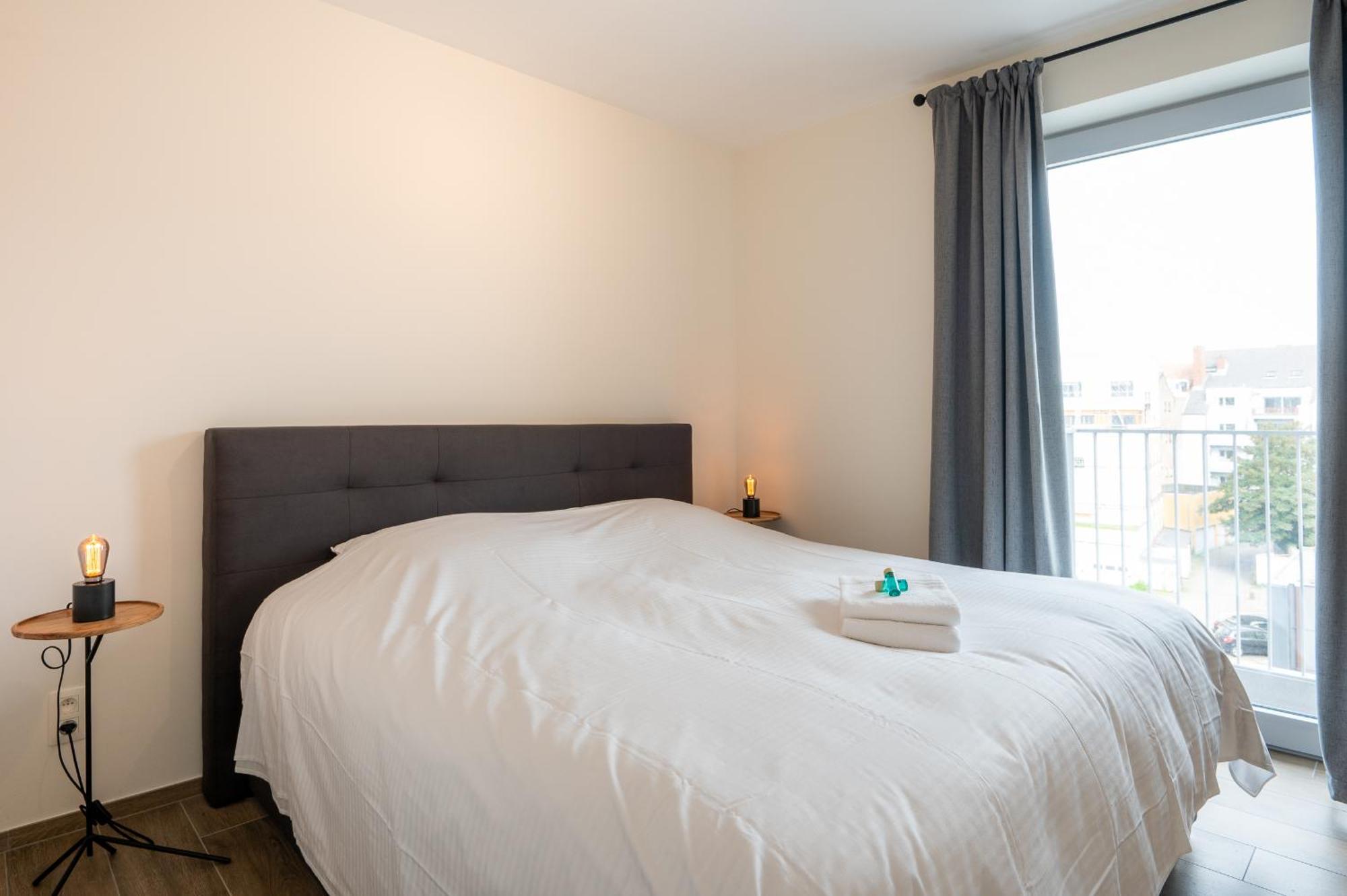 Wonderful New Apartment Close To The Beach Oostende Eksteriør billede